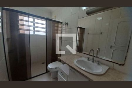 Casa à venda com 240m², 3 quartos e 3 vagas