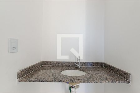 Banheiro de apartamento à venda com 1 quarto, 42m² em São Lourenço, Niterói