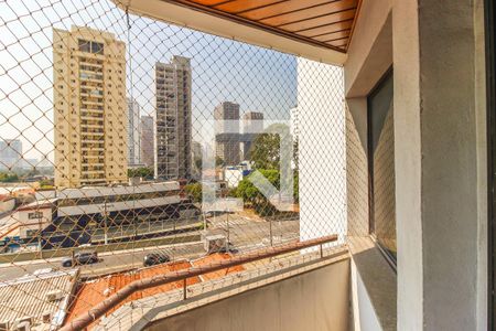Apartamento à venda com 109m², 4 quartos e 1 vagaSacada do Quarto 