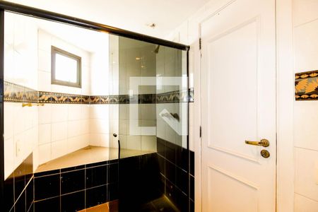 Apartamento à venda com 109m², 4 quartos e 1 vagaBanheiro da Suíte