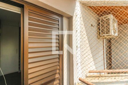 Apartamento à venda com 109m², 4 quartos e 1 vagaSacada do Quarto 2