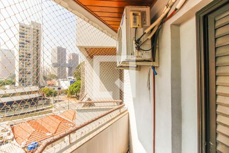 Apartamento à venda com 109m², 4 quartos e 1 vagaSacada da Suíte