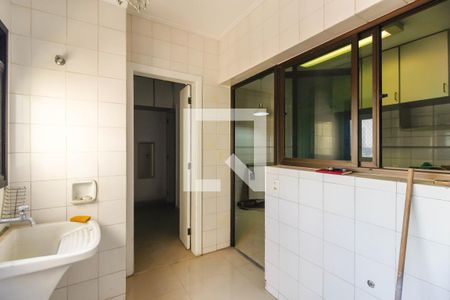 Apartamento à venda com 109m², 4 quartos e 1 vagaÁrea de Serviço