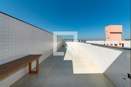 Apartamento à venda com 180m², 3 quartos e 4 vagas Apartamento à venda com 180m², 3 quartos e 4 vagasVaranda