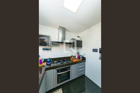 Apartamento à venda com 180m², 3 quartos e 4 vagas Apartamento à venda com 180m², 3 quartos e 4 vagasCozinha