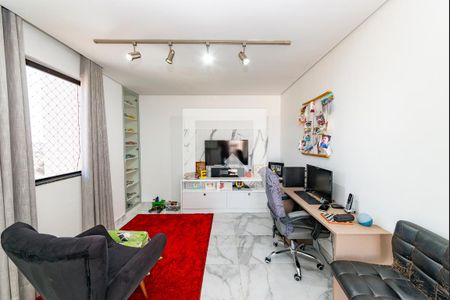 Apartamento à venda com 180m², 3 quartos e 4 vagas Apartamento à venda com 180m², 3 quartos e 4 vagasSala 2