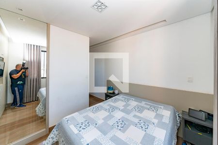 Apartamento à venda com 180m², 3 quartos e 4 vagas Apartamento à venda com 180m², 3 quartos e 4 vagasSuíte