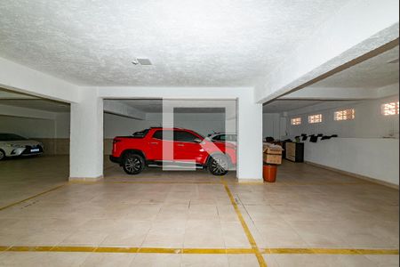 Apartamento à venda com 180m², 3 quartos e 4 vagas Apartamento à venda com 180m², 3 quartos e 4 vagasGaragem