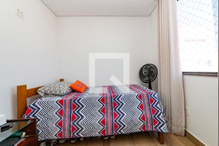 Apartamento à venda com 180m², 3 quartos e 4 vagas Apartamento à venda com 180m², 3 quartos e 4 vagasQuarto 3