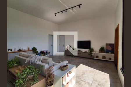 Sala de casa de condomínio para alugar com 4 quartos, 280m² em Vargem Grande, Rio de Janeiro