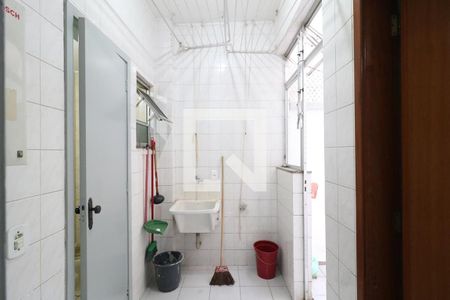 Apartamento à venda com 90m², 2 quartos e 1 vagaÁrea de Serviço