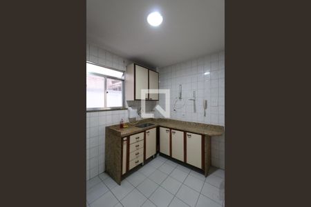Apartamento à venda com 90m², 2 quartos e 1 vagaCozinha