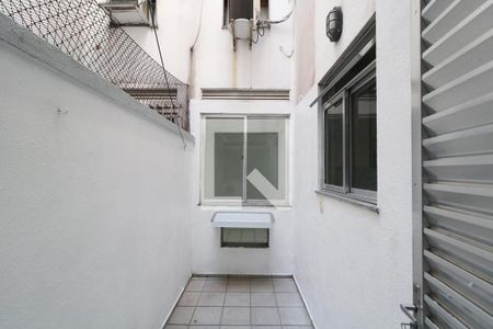 Apartamento à venda com 90m², 2 quartos e 1 vagaÁrea de Serviço