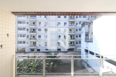 Apartamento à venda com 90m², 2 quartos e 1 vagaQuarto 