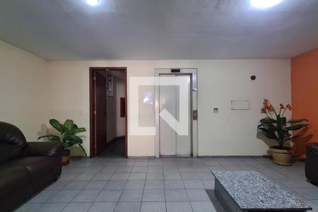 Apartamento à venda com 90m², 2 quartos e 1 vagaHall social