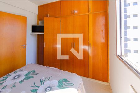 Apartamento à venda com 78m², 3 quartos e 2 vagas Apartamento à venda com 78m², 3 quartos e 2 vagasSuíte