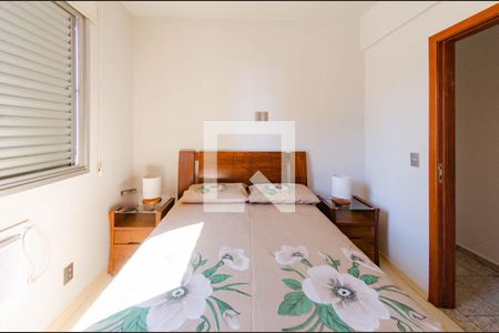 Apartamento à venda com 78m², 3 quartos e 2 vagas Apartamento à venda com 78m², 3 quartos e 2 vagasSuíte