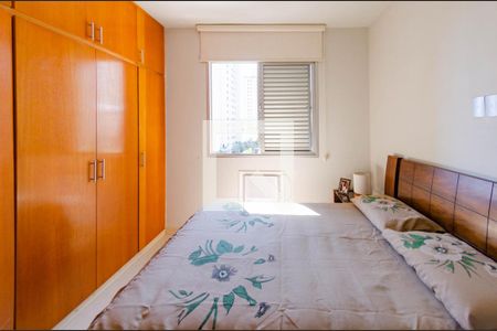 Apartamento à venda com 78m², 3 quartos e 2 vagas Apartamento à venda com 78m², 3 quartos e 2 vagasSuíte