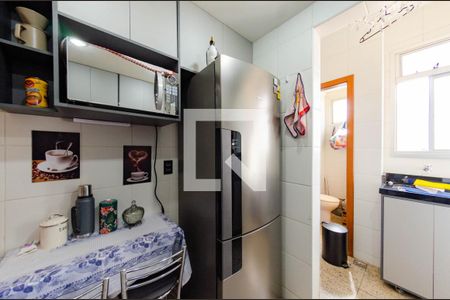 Apartamento à venda com 78m², 3 quartos e 2 vagas Apartamento à venda com 78m², 3 quartos e 2 vagasCozinha