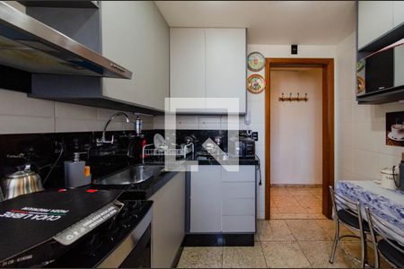 Apartamento à venda com 78m², 3 quartos e 2 vagas Apartamento à venda com 78m², 3 quartos e 2 vagasCozinha