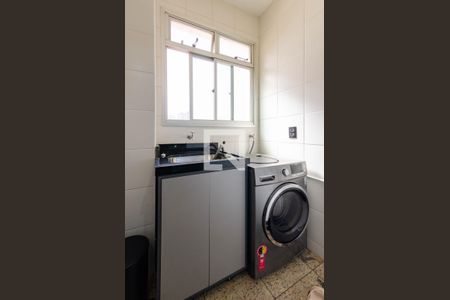 Apartamento à venda com 78m², 3 quartos e 2 vagas Apartamento à venda com 78m², 3 quartos e 2 vagasÁrea de serviço