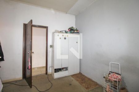 Casa à venda com 240m², 3 quartos e 3 vagas Casa à venda com 240m², 3 quartos e 3 vagasQuarto