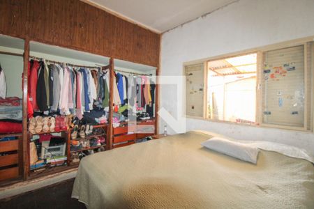 Casa à venda com 240m², 3 quartos e 3 vagas Casa à venda com 240m², 3 quartos e 3 vagasQuarto