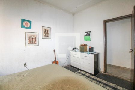 Casa à venda com 240m², 3 quartos e 3 vagas Casa à venda com 240m², 3 quartos e 3 vagasQuarto