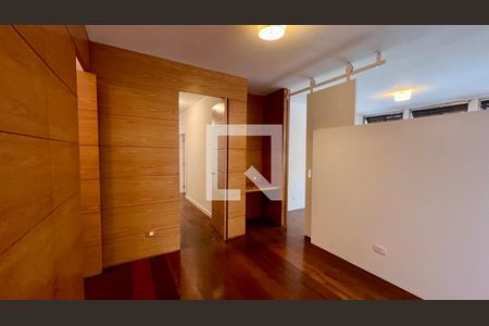 Apartamento à venda com 310m², 3 quartos e 2 vagas Apartamento à venda com 310m², 3 quartos e 2 vagasSala