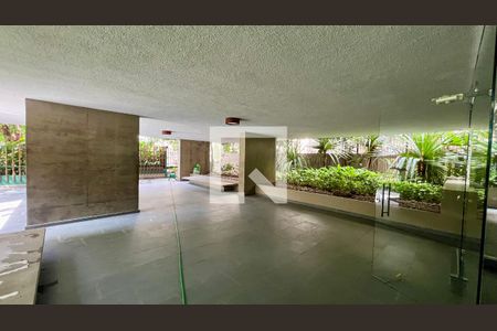 Apartamento à venda com 310m², 3 quartos e 2 vagas Apartamento à venda com 310m², 3 quartos e 2 vagasÁrea comum
