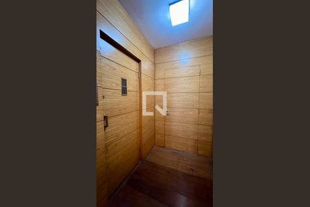 Apartamento à venda com 310m², 3 quartos e 2 vagas Apartamento à venda com 310m², 3 quartos e 2 vagasÁrea comum