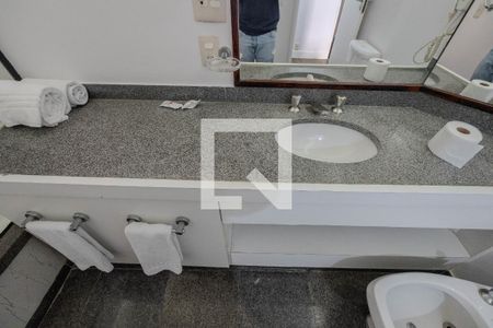 Apartamento para alugar com 48m², 1 quarto e 1 vaga Apartamento para alugar com 48m², 1 quarto e 1 vagaBanheiro