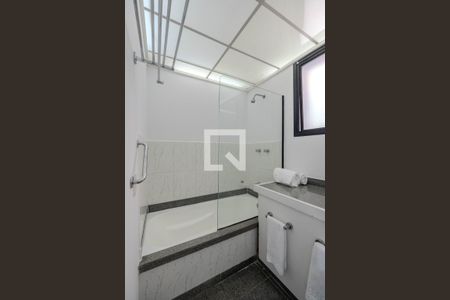 Apartamento para alugar com 48m², 1 quarto e 1 vaga Apartamento para alugar com 48m², 1 quarto e 1 vagaBanheiro