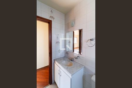 Apartamento à venda com 85m², 3 quartos e 2 vagasBanheiro social 