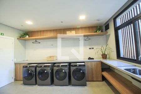 Studio à venda com 27m², 1 quarto e sem vaga Studio à venda com 27m², 1 quarto e sem vagaÁrea comum