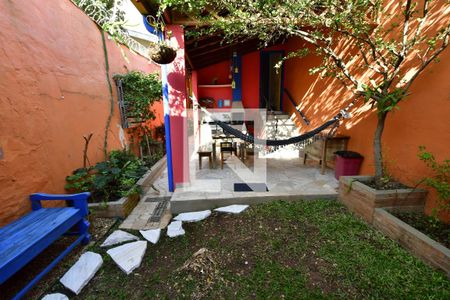 Casa à venda com 118m², 2 quartos e 1 vagaQuintal