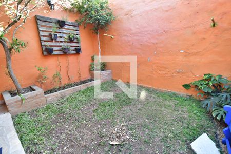 Casa à venda com 118m², 2 quartos e 1 vagaJardim