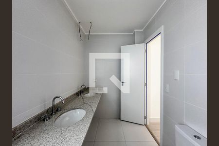 Apartamento à venda com 162m², 3 quartos e 3 vagasBanheiro Suíte 3