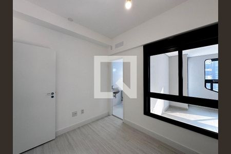 Apartamento à venda com 162m², 3 quartos e 3 vagasSuíte 1