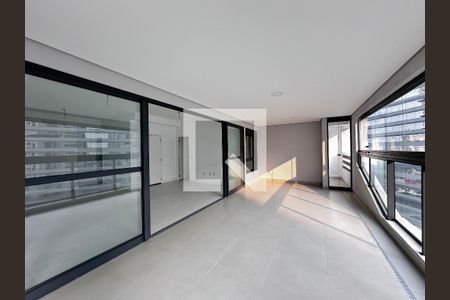 Apartamento à venda com 162m², 3 quartos e 3 vagasVaranda