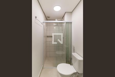 Banheiro de kitnet/studio para alugar com 1 quarto, 23m² em Campos Elíseos, São Paulo