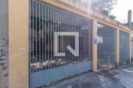 Casa à venda com 65m², 1 quarto e 1 vagaFachada