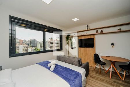 Sala/Quarto de kitnet/studio para alugar com 1 quarto, 26m² em Mont’serrat, Porto Alegre