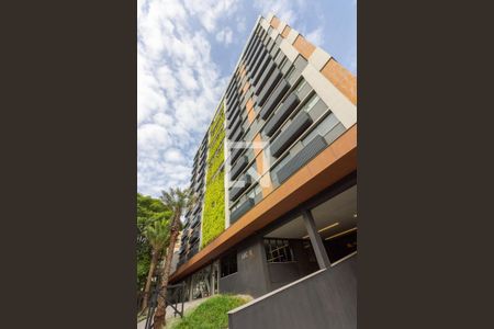 Studio à venda com 26m², 1 quarto e 1 vaga Studio à venda com 26m², 1 quarto e 1 vagaFachada