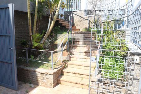 Casa à venda com 180m², 2 quartos e 2 vagasJardim