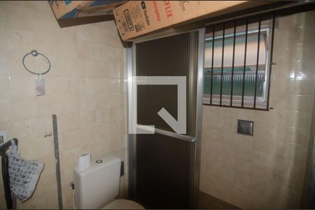 Casa à venda com 180m², 4 quartos e 2 vagasBanheiro 3