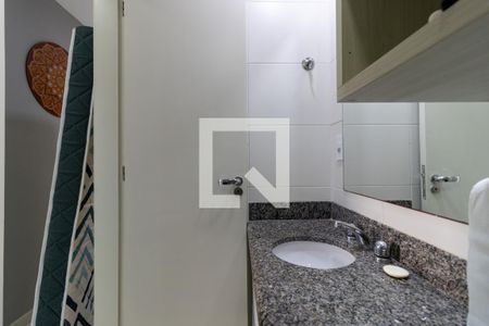 Apartamento à venda com 61m², 2 quartos e 1 vagaBanheiro Social