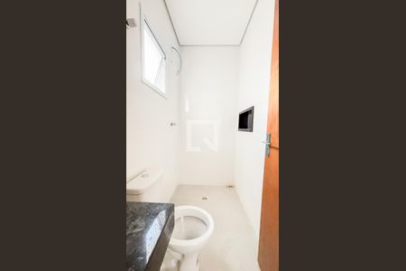 Apartamento à venda com 82m², 2 quartos e 1 vaga Apartamento à venda com 82m², 2 quartos e 1 vagaBanheiro