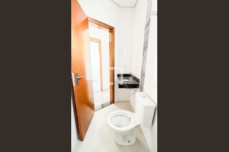 Apartamento à venda com 82m², 2 quartos e 1 vaga Apartamento à venda com 82m², 2 quartos e 1 vagaBanheiro