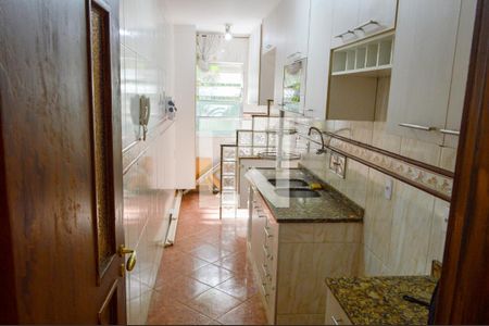 Apartamento à venda com 63m², 2 quartos e 1 vaga Apartamento à venda com 63m², 2 quartos e 1 vagaCozinha